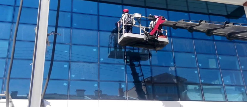Lapseki Cam Silme Şirketi 
